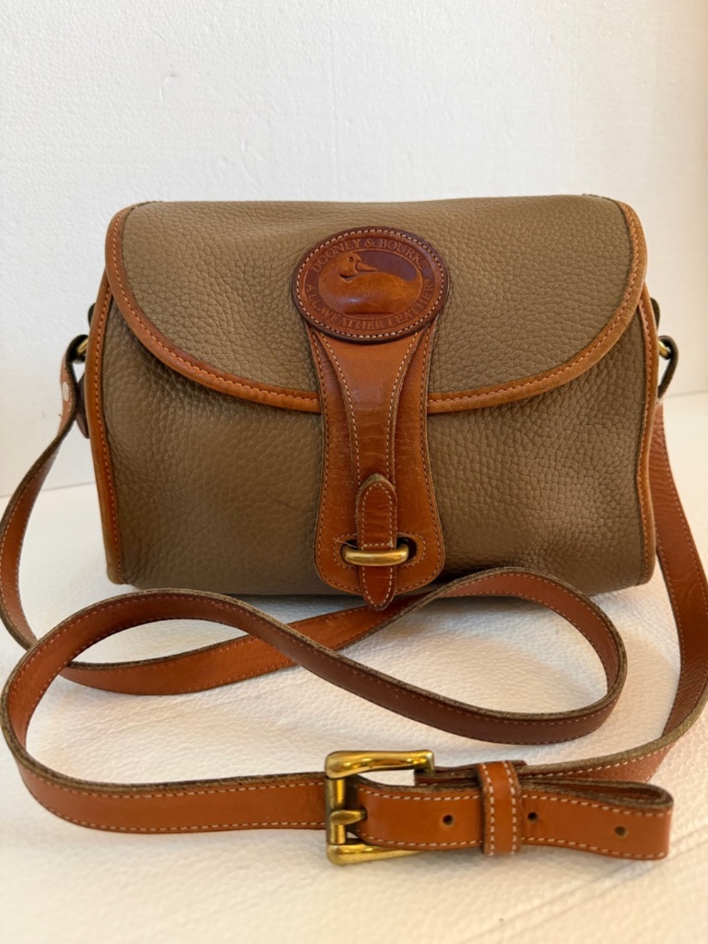 Vintage Dooney & Bourke Surrey AWL Taupe British Tan Crossbody Bag